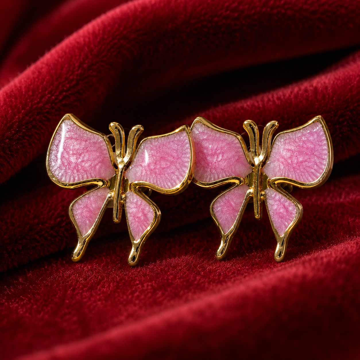Modern Dual-Tone Teardrop Earrings – Gold & Silver Statement Studs